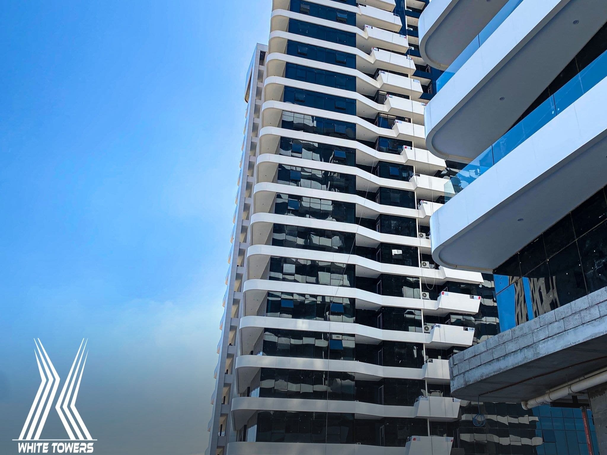 White Towers, photo 3